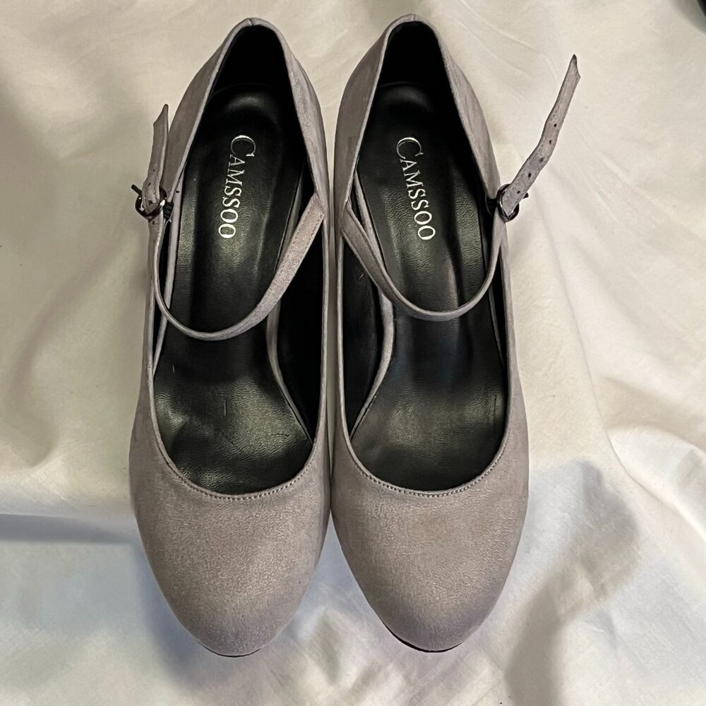 Camssoo Women's grey suede shoes - 8